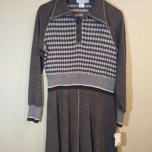 Vintage 70's Bobbie Brooks brown shirt dress.